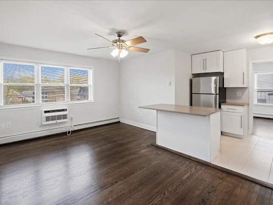 Chelsea Court property